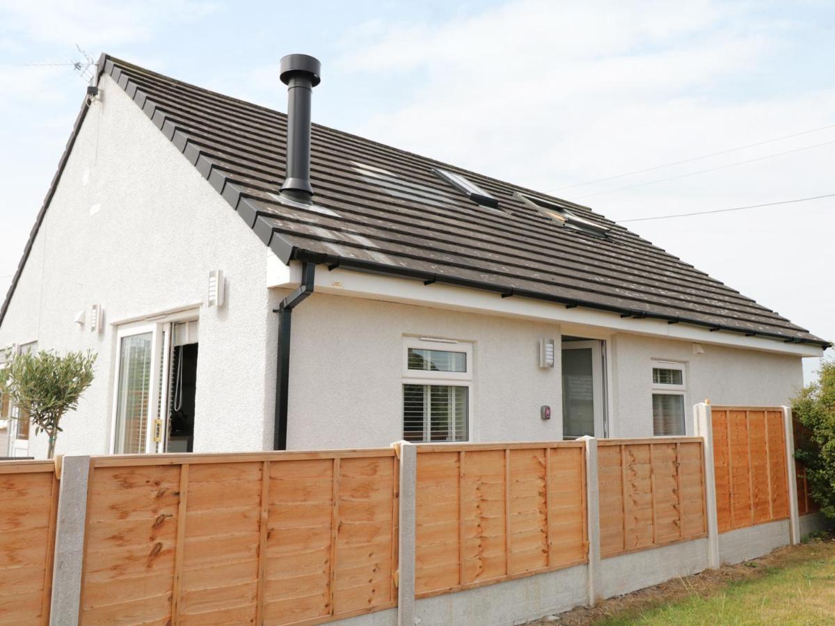 Villa White Stones Ulverston Exterior foto