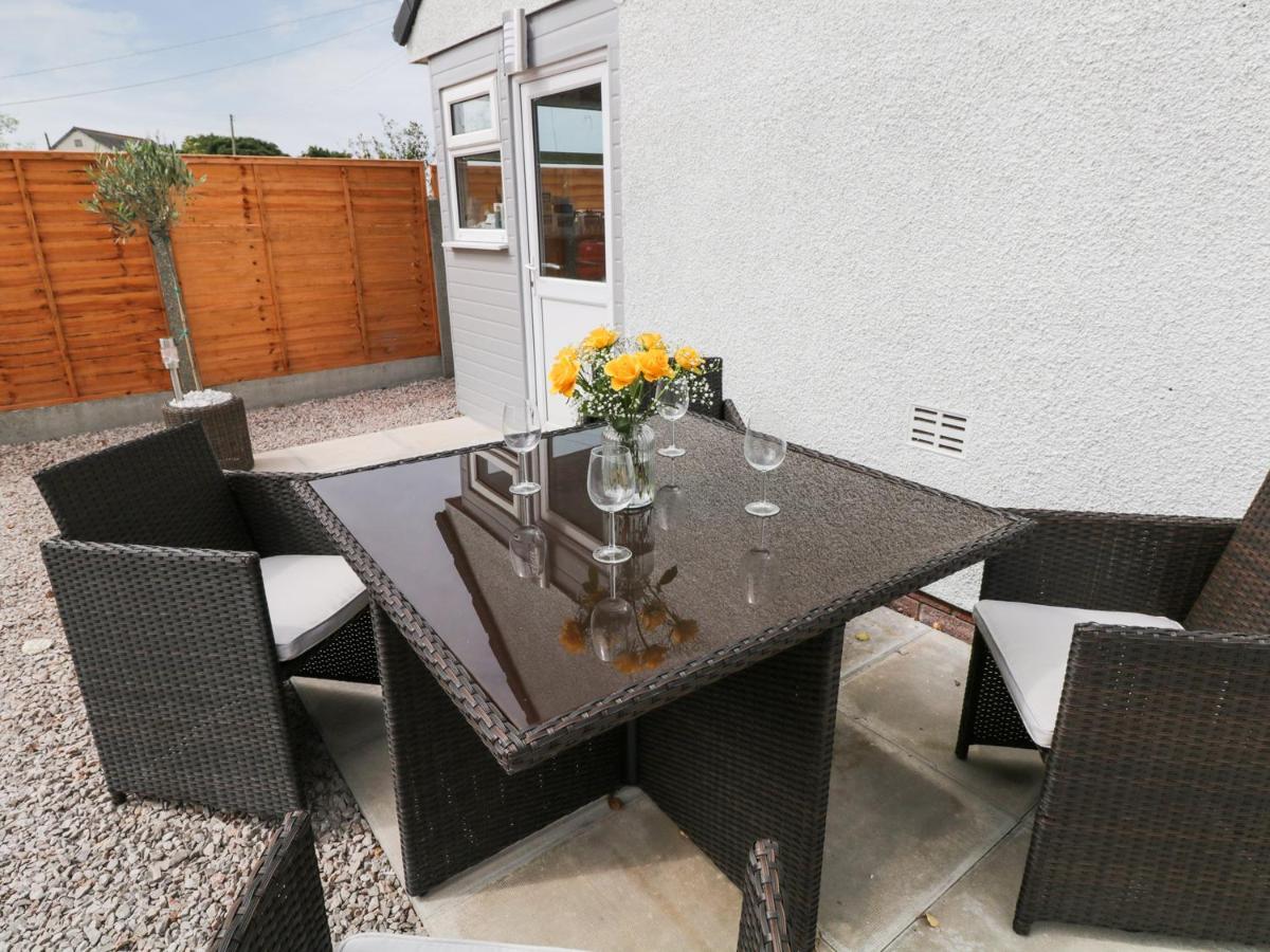 Villa White Stones Ulverston Exterior foto